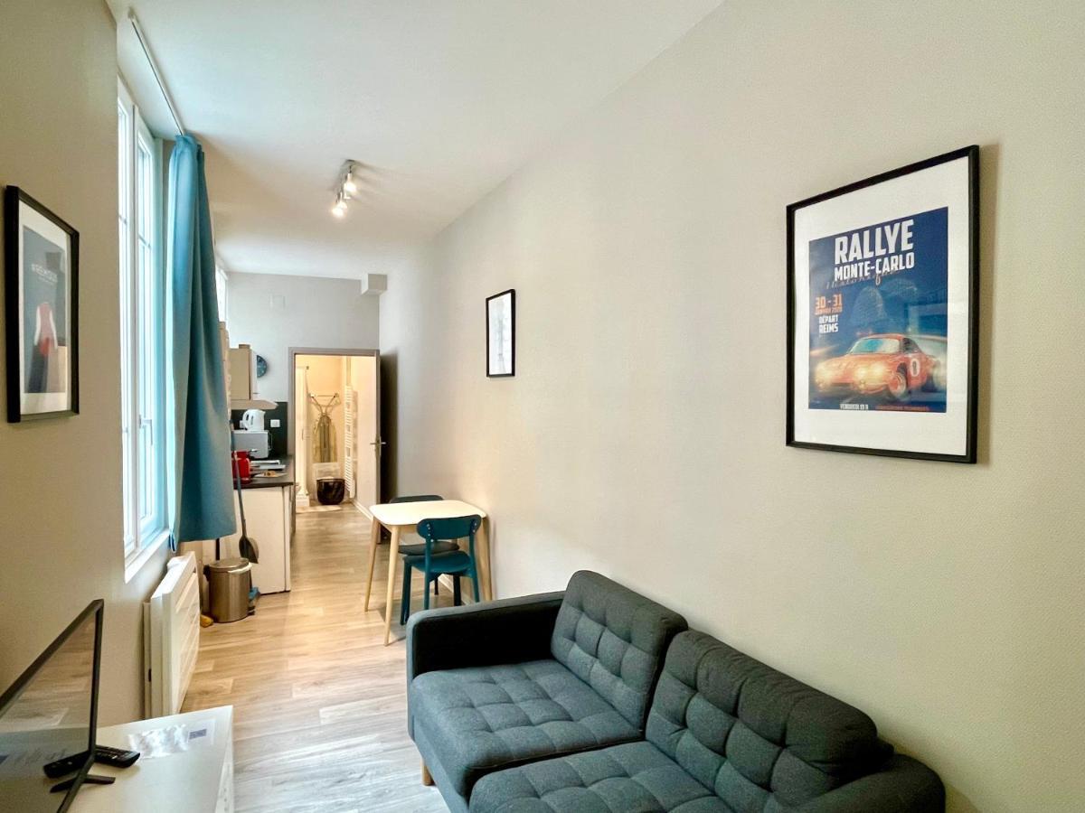 Suite Orphelins 2 Reims Luaran gambar
